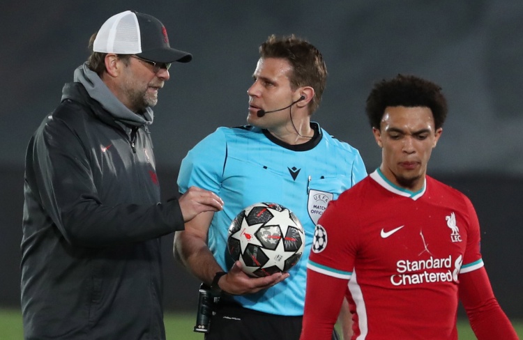 默里34分约基奇准三双，掘金末节发力击退黄蜂