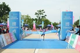 什么是隐含赔率（Implied Odds）？为了更大的底池进行长线布局。（隐含赔率解读：长线布局，做大底池）