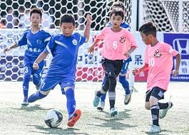 外媒：谢菲联有意韩国国脚边卫薛英佑，球员解约金500万欧